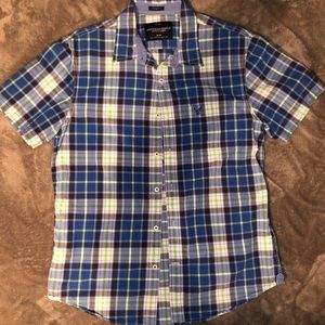 American Eagle Button-down